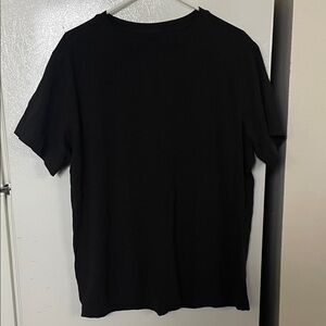 Lululemon Men's Black‎ T-Shirt See Measurements
